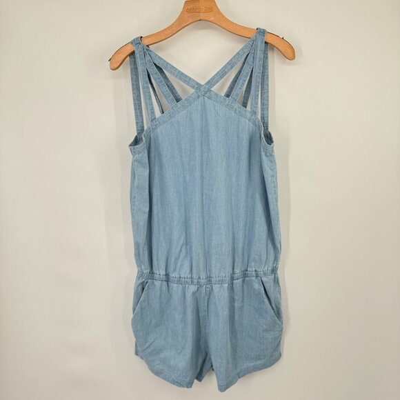 Fabletics Women's chambray Blue Denim Romper Pockets Crisscross Straps sz medium - Picture 7 of 10